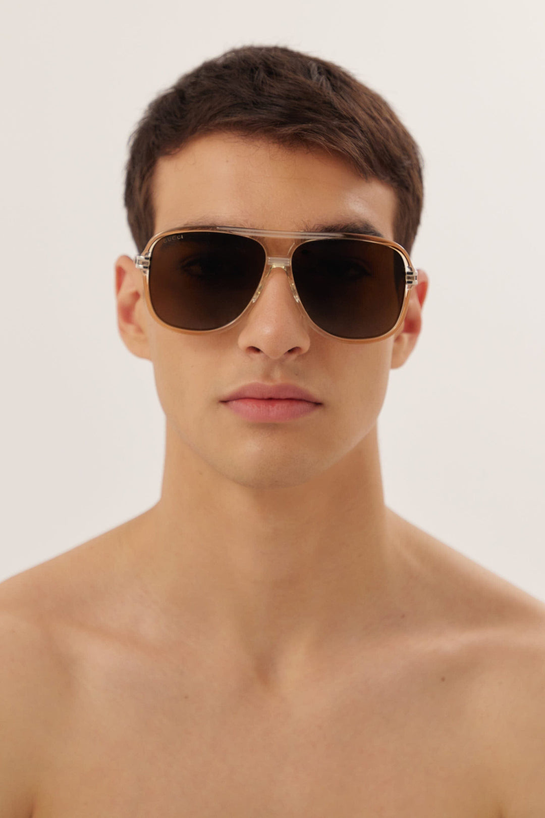 Gucci oversize caravan shape sunglasses