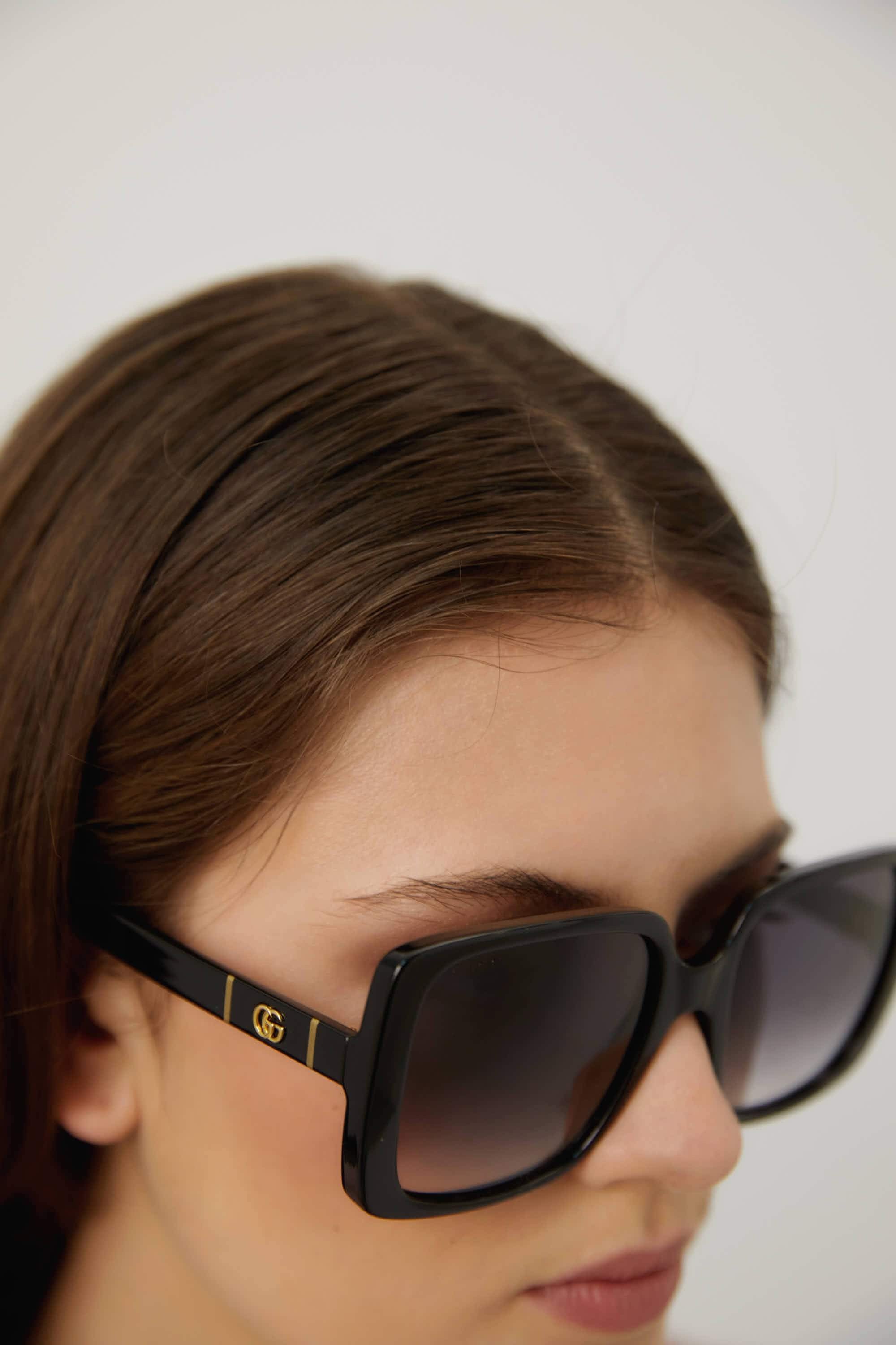 Gucci squared oversized femenine black sunglasses