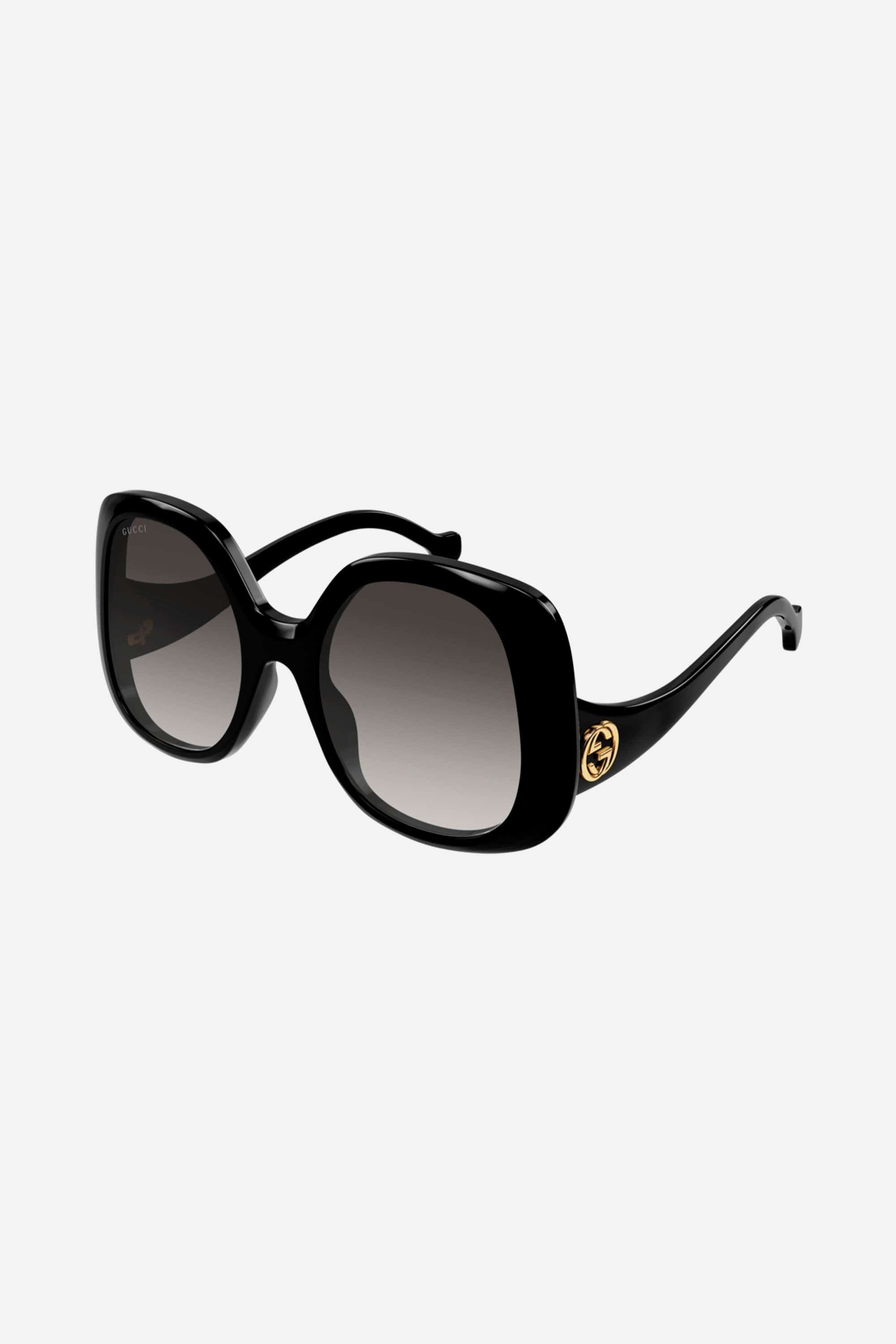 Gucci vintage look black sunglasses