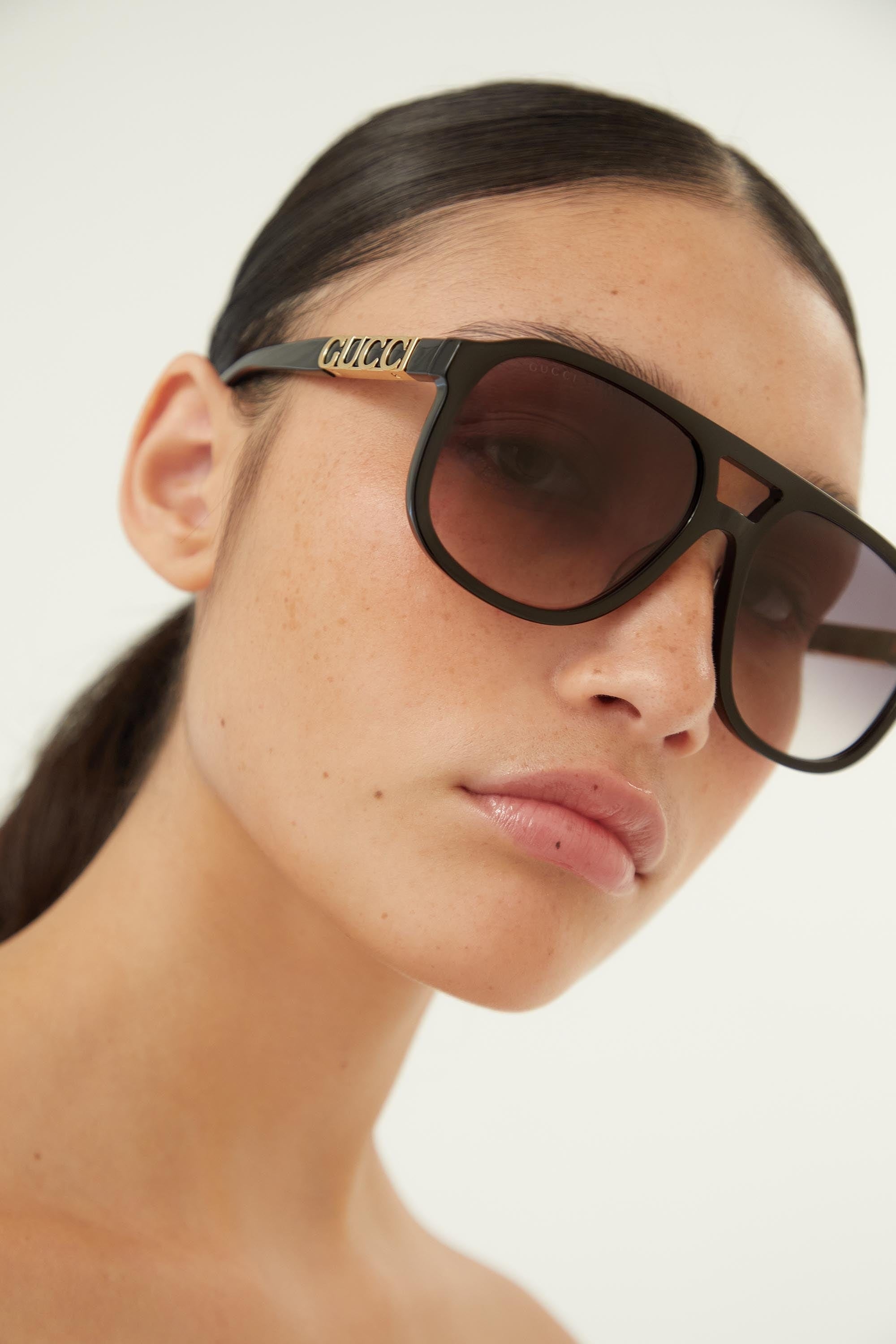 Gucci vintage look pilot sunglasses