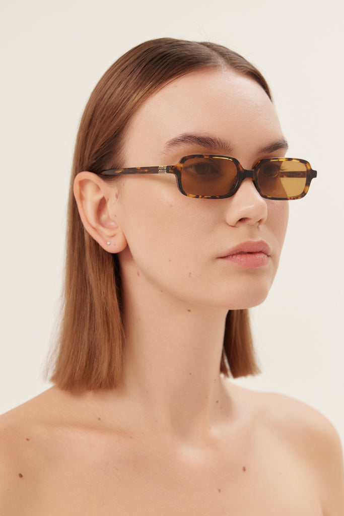Miu Miu MU 11ZS VAU2Z1 51 – Eyewear Club