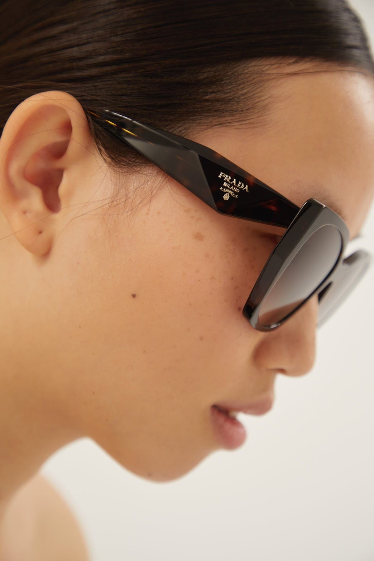 Prada havana butterfly shape sunglasses Catwalk