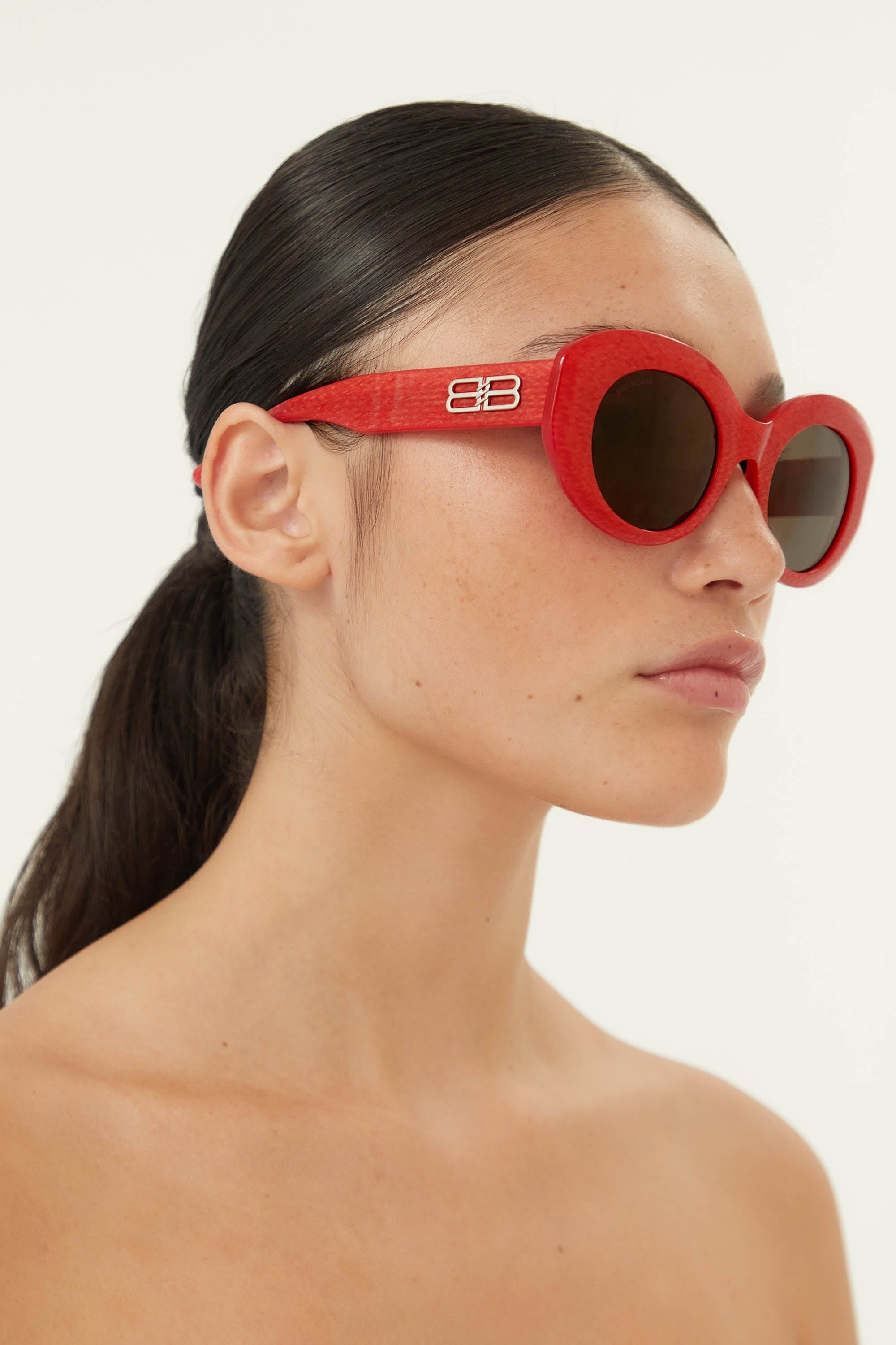 Balenciaga oval femenine sunglasses