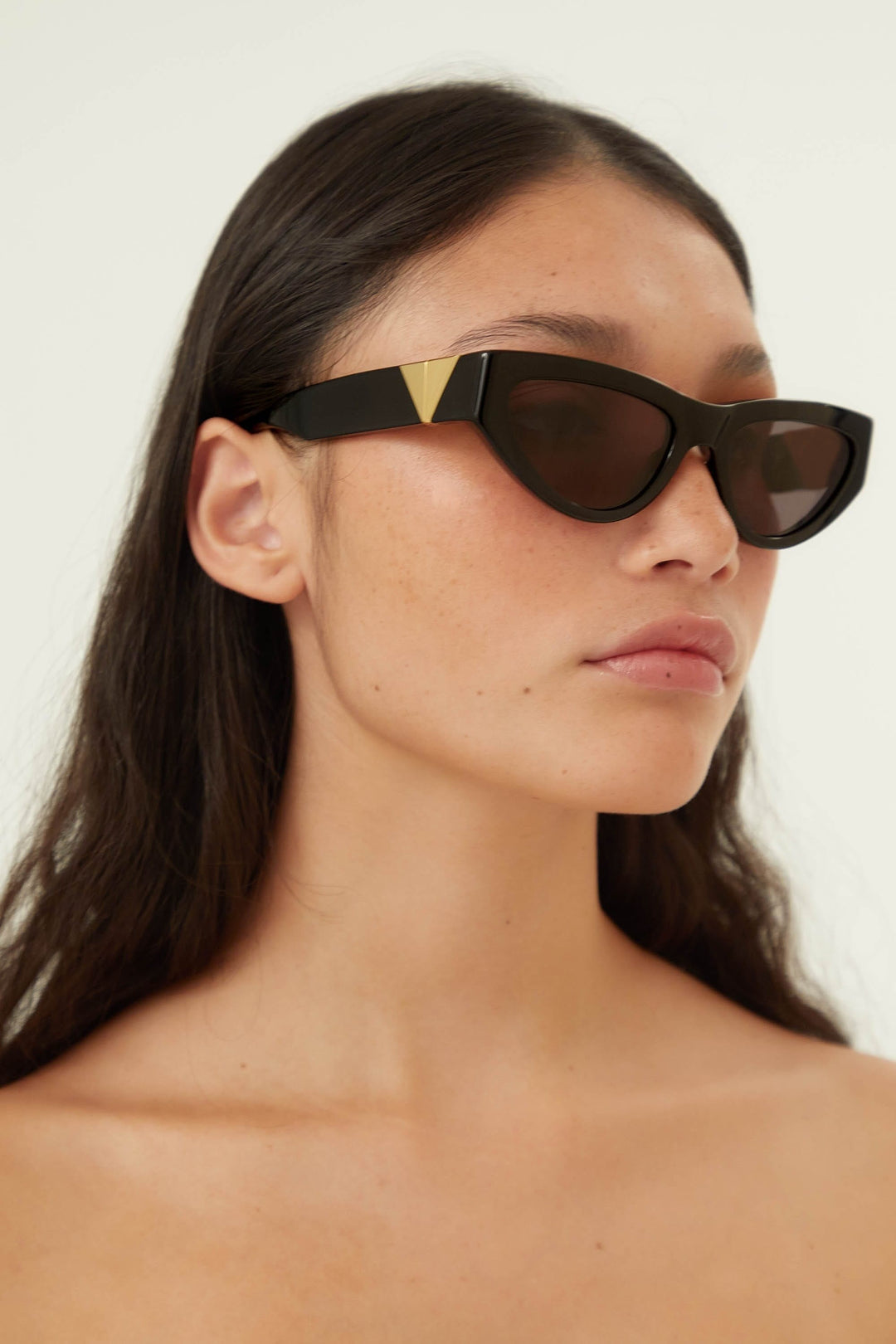 Bottega Veneta black cat eye sunglasses