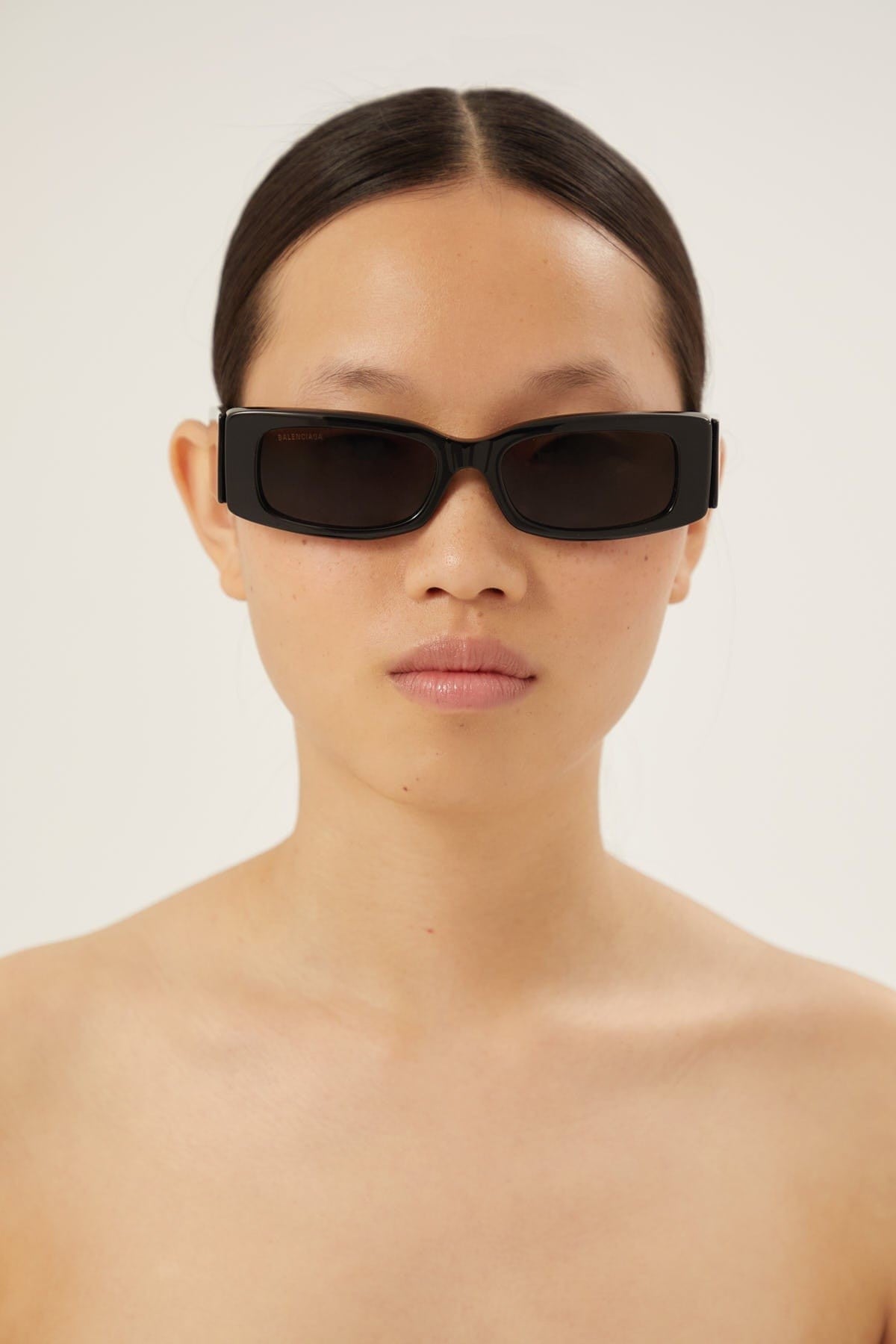 Balenciaga MAX rectangular flat sunglasses in black