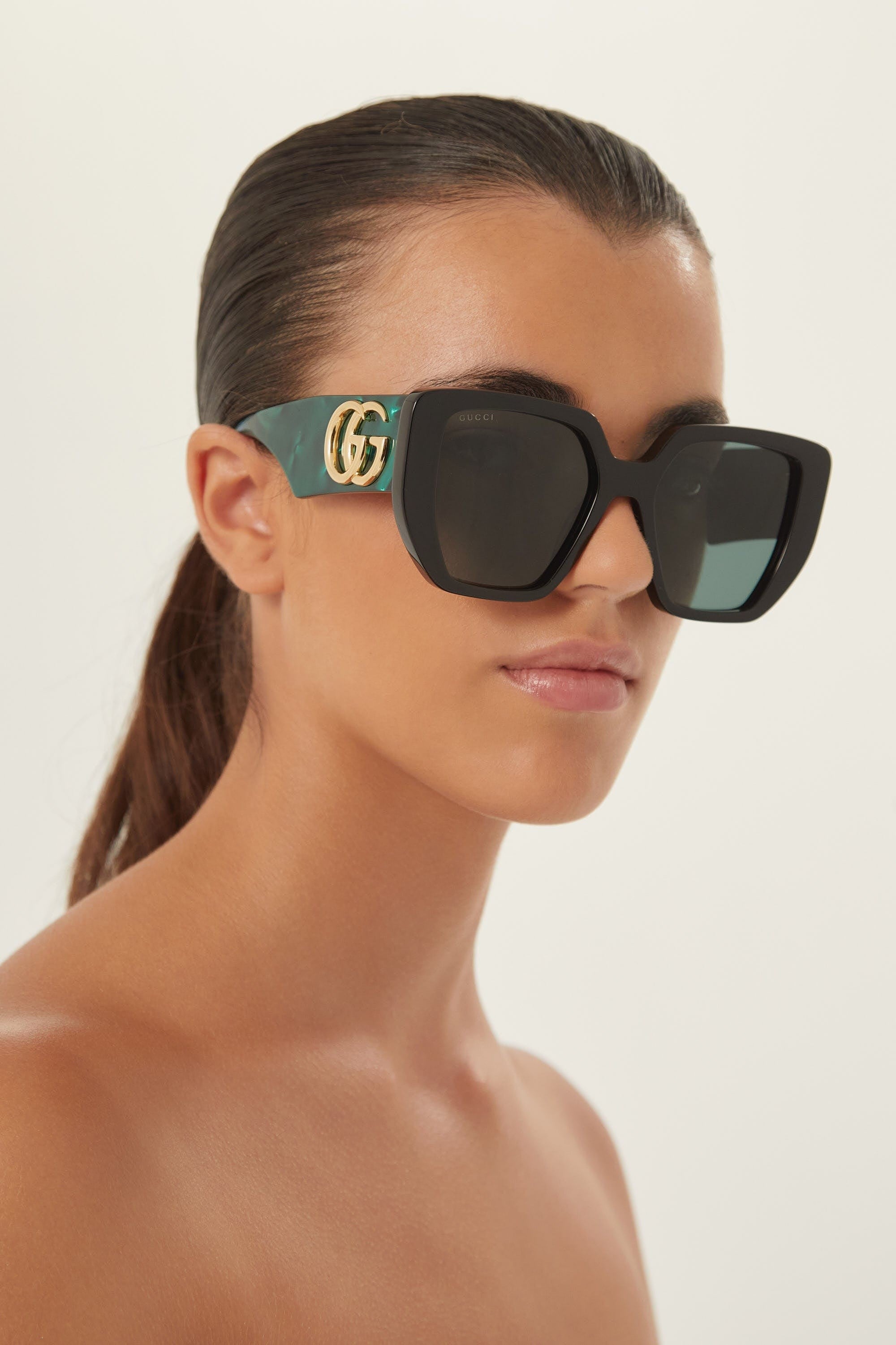 Gucci green sunglasses online