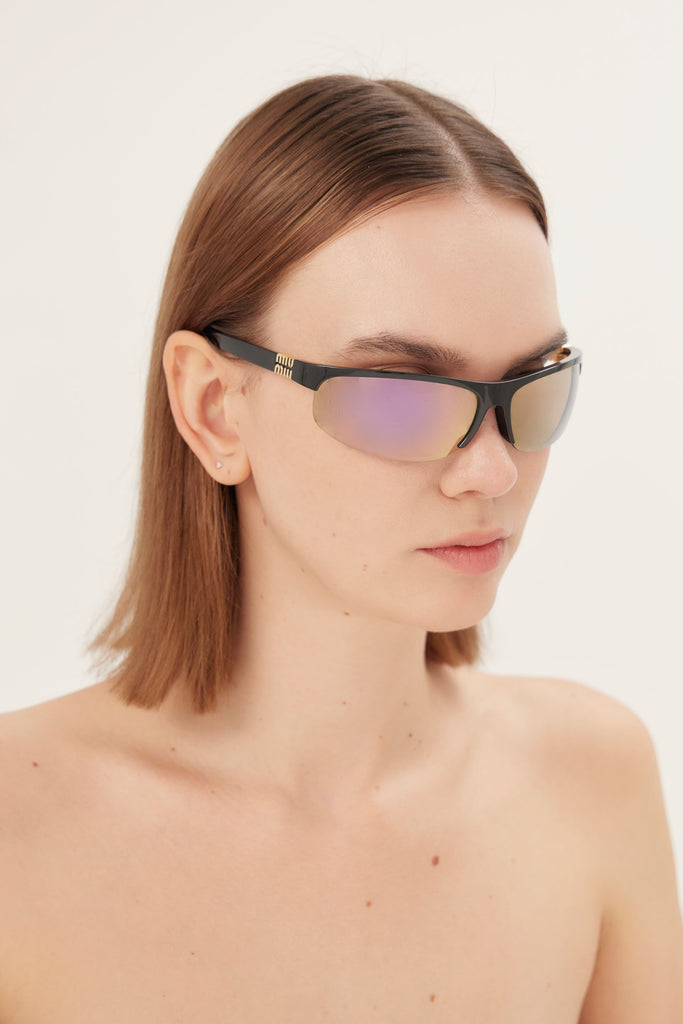 【送料&関税込】Miu Miu A01S SOLE Sunglasses - Unisex Miu Miu MU A01S Sunglasses | LensCrafters