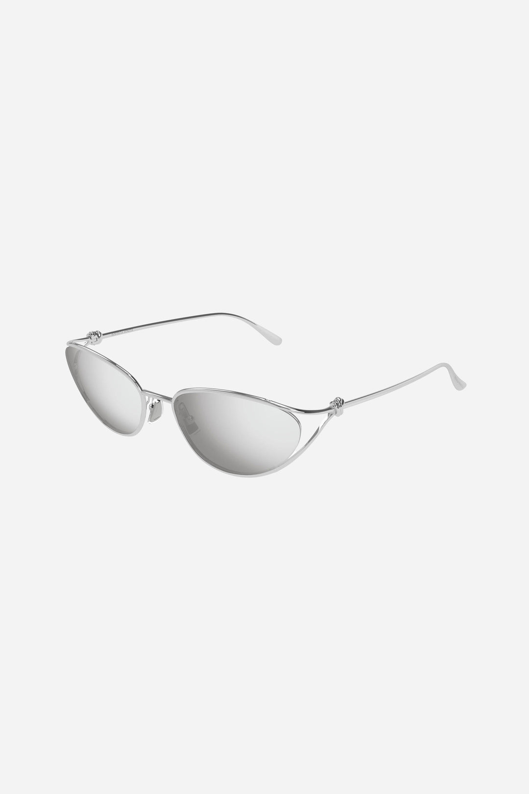 Silver cat-eye metallic sunglasses