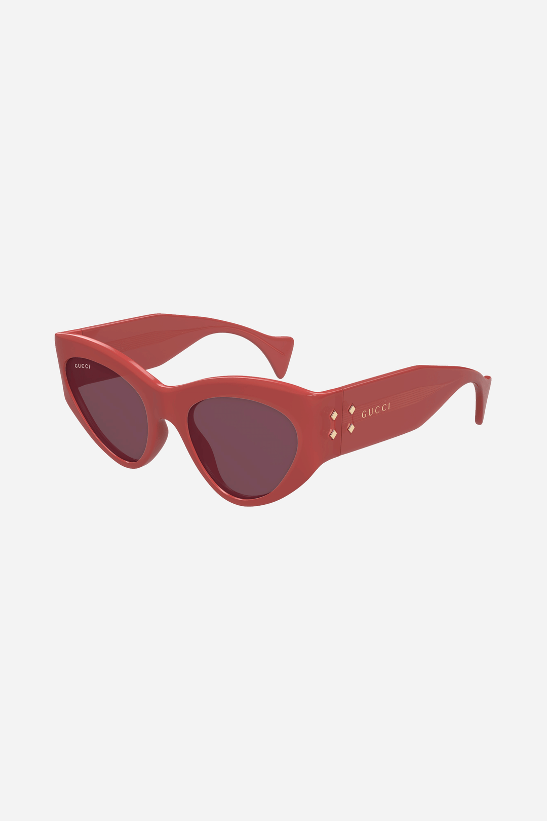 Red cat-eye Gucci sunglasses with violet lense